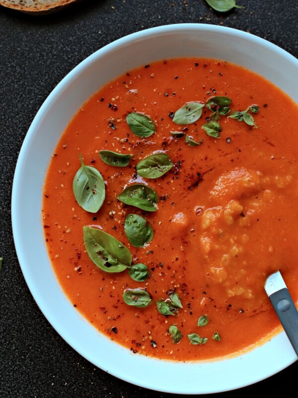 roasted bell pepper and tomato soup